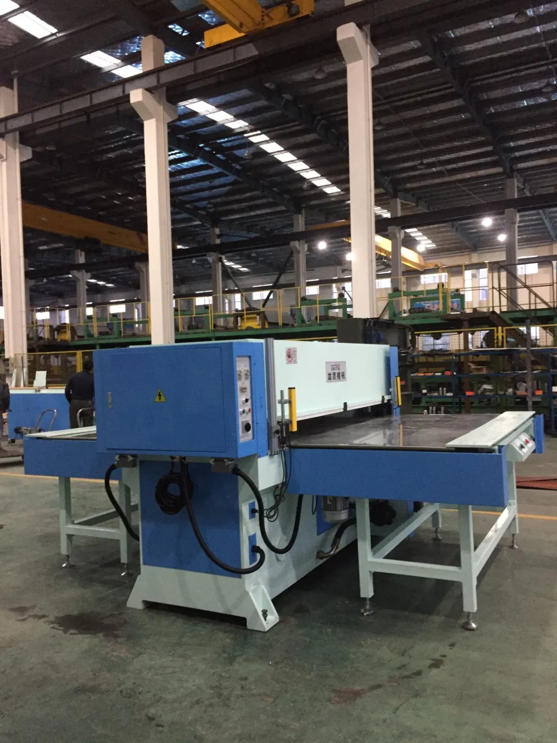 Tapete de borracha automática dupla face / carpete / máquina de corte de calçados